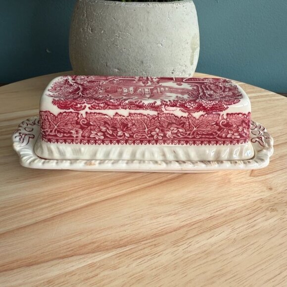 Vintage Masons Vista Red Pink Ironstone Covered Butter Dish England Landscape - Picture 1 of 12